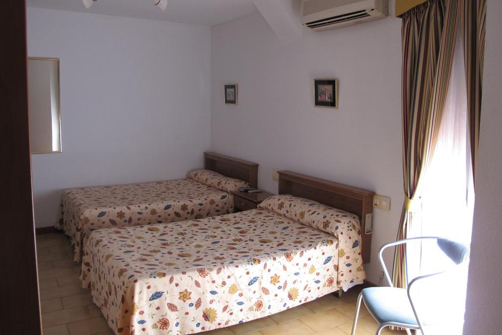 Hostal Casa Pepe Tauste Стая снимка
