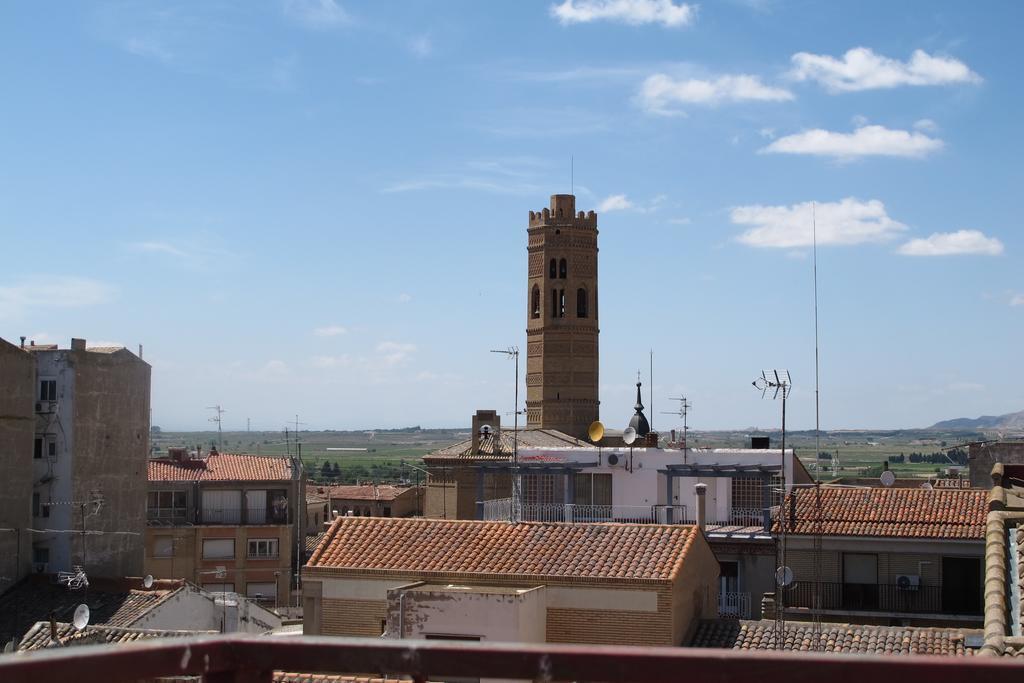 Hostal Casa Pepe Tauste Екстериор снимка